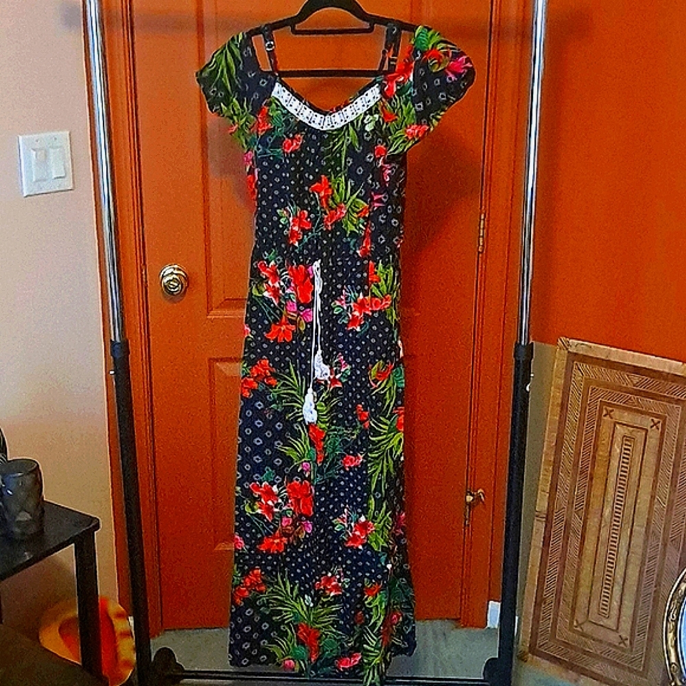 MAGIC 💐Beautiful Floral Dress💐